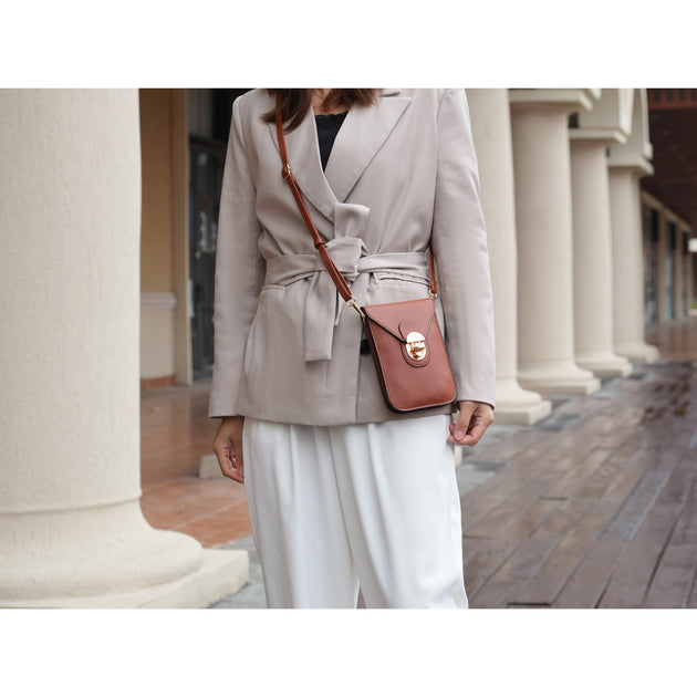 Calvin Klein Jana Convertible Belt Bag to Crossbody 