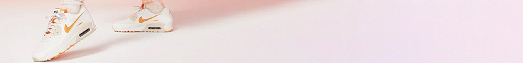 Nike benassi burgundy 2025 golden check slides