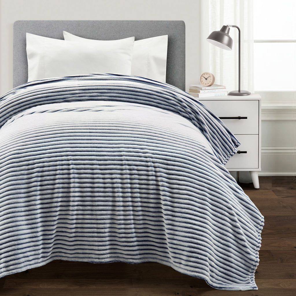 Super Cozy Ultra Soft Sherpa Jacquard Geo Blanket/Bedspread –