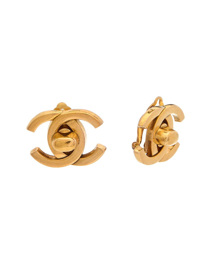 Chanel Pre-owned 2000 CC Stud Earrings - Gold